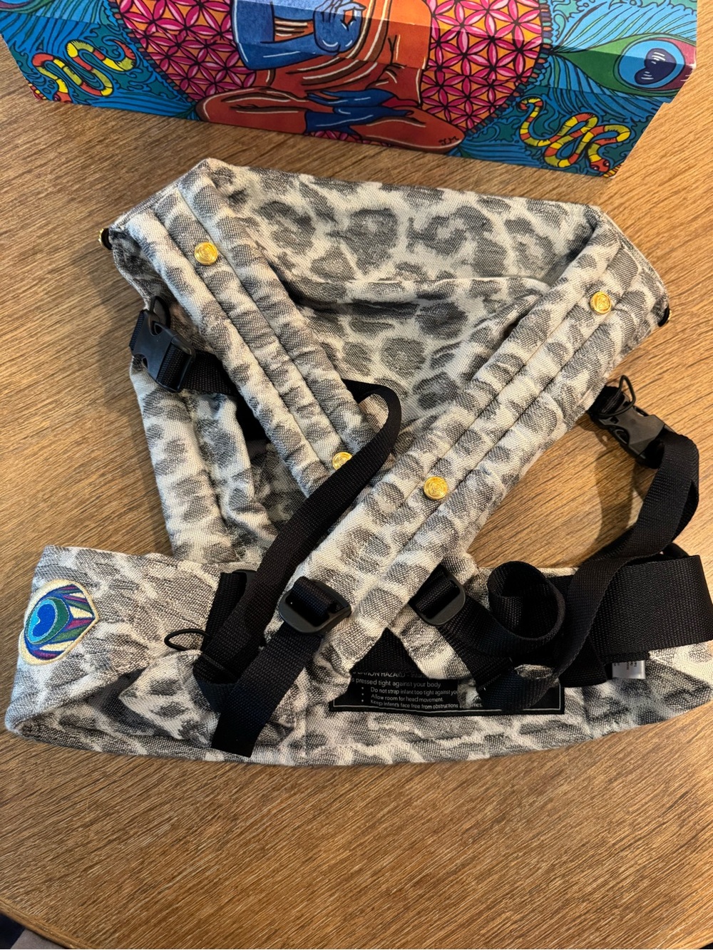 Leopard-Print Kids Carrier Panel in Gray - Picture 7 of 7